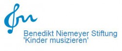 Logo Benedikt Niemeyer Stiftung Kinder musizieren
