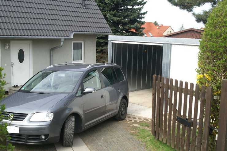 Garagenrampe-Garagen schÃ¼tzen Mensch und Auto vor Hagelsteinen