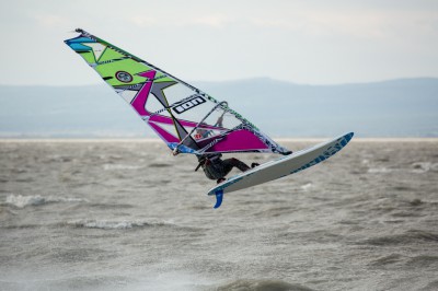 Sommerzeit ist Surfzeit in Podersdorf am Neusiedler See