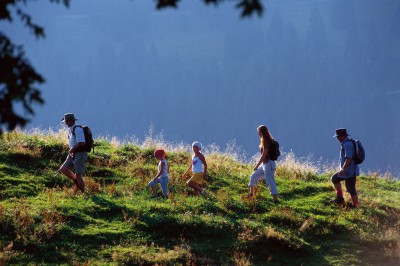 Abenteuer Alpen: im Wanderurlaub mit Kindern Tirol erkunden