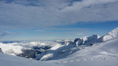 ATTRAKTIVE PAUSCHALE ZUM GLETSCHEROPENING