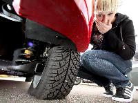 GTÜ-Ratgeber: Reifenpanne - reparieren oder wechseln?