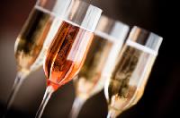 Das Webportal www.champagner24.net bietet Infos, Tipps und aktuelle Tests zu Champagner Marken