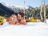 Sommer-Skiurlaub in den Zillertaler Alpen, gibt's nur in Hintertux!