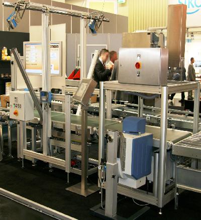  Bizerba präsentiert automatisches System zum Dimensionieren, Wiegen und Scannen (DWS)