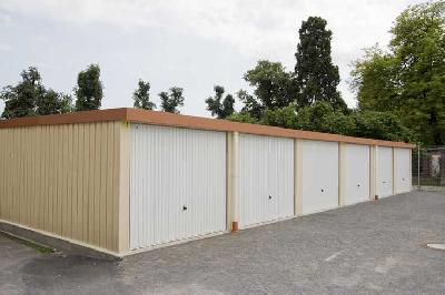 So scheitern Einbrecher am Garagentor: Mit Garagenrampe bauen