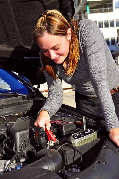 GTÜ: Batterie im Winter regelmäßig prüfen