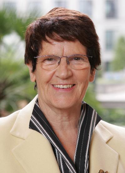 Dr. Rita Süssmuth ist diesjähriger Ehrengast der Brokersclub AG zur Deutschen Anlegermesse 2013
