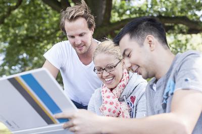 HHL-Studenten analysieren Cluster in deutschlandweit einzigartigem Kurs 'Microeconomics of Competitiveness'