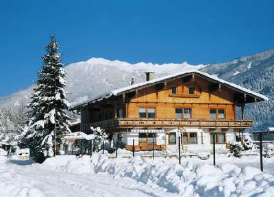 Skiurlaub im Ferienhaus 2013/2014  Jetzt das Wunschhaus im Schnee sichern!