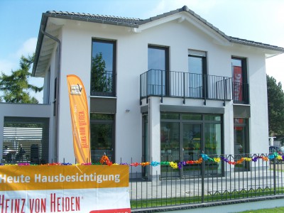 Eröffnung des Heinz von Heiden Musterhauses Köpenick