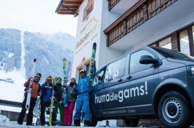Herbstskilauf in Tirol: Schneegarantie am Stubaier Gletscher, Wohlfühlgarantie im Stubaierhof