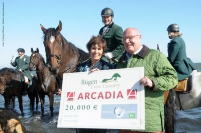 Reinhard Baumhögger und Arcadia Hotels engagieren sich für wohltätige Zwecke