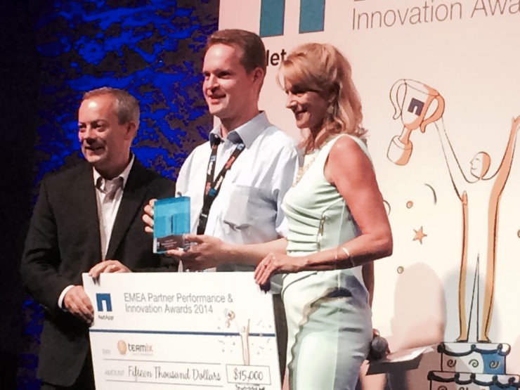 teamix GmbH gewinnt den EMEA Partner Marketing Award der Firma NetApp
