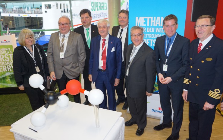 Feierlicher Empfang der Stena Germanica  die weltweit erste Methanolfähre.