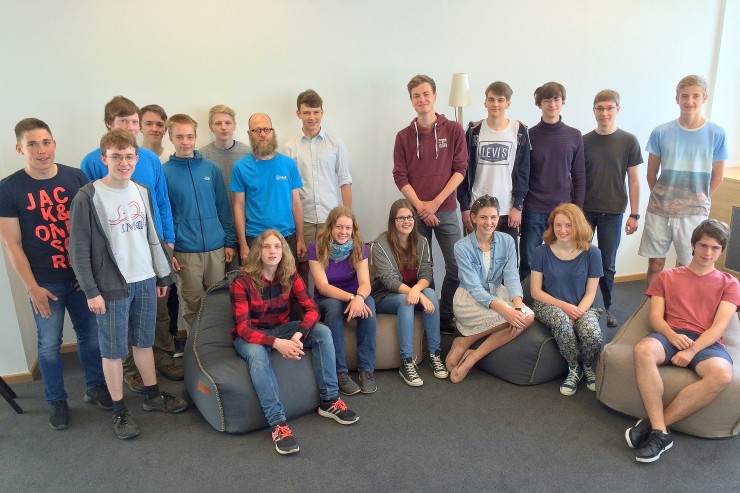 Teamarbeit: HHL-Leibniz-Mathe-Olympiade 2016