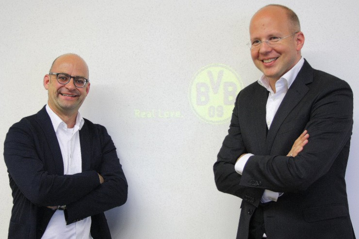 Finanzkommunikation im Profi-Fußball: Ist die Transparenz eher Fluch oder Segen für den BVB?