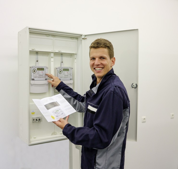 Neue Stromzähler auf dem Vormarsch: Bayernwerk hat 50.000ste moderne Messeinrichtungen bei Kunden installiert