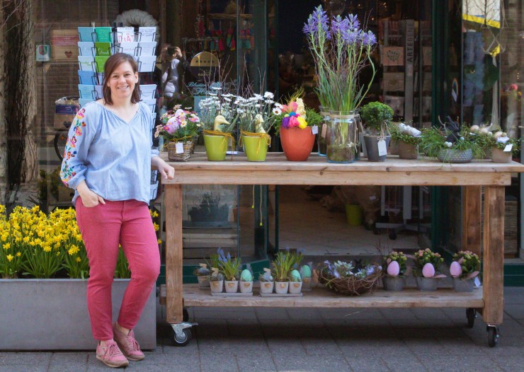 Blumen sind da, wenn wir es nicht sein können: Fleurop liefert Blumen zum Muttertag deutschlandweit kontaktlos