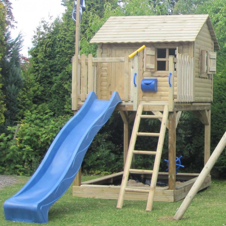 Spielhaus, Spiel- oder Kletterturm