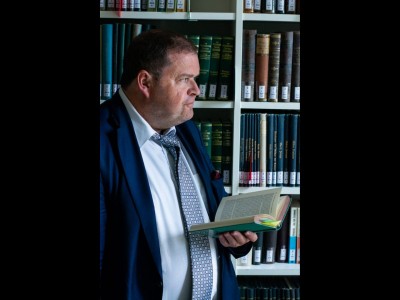 Professor Harald Seubert: Besondere Bücher der Exaiphnes Editionen