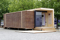 Hausbau mit nachwachsenden Materialien: Wanderausstellung BAUnatour gastiert in Darmstadt