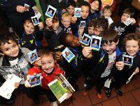 Autogrammkarten cardinho für die Bambini-Mannschaft des DJK AGON 08