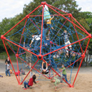 Spielgeräte auf dem Schulhof - das Highlight für die Kinder