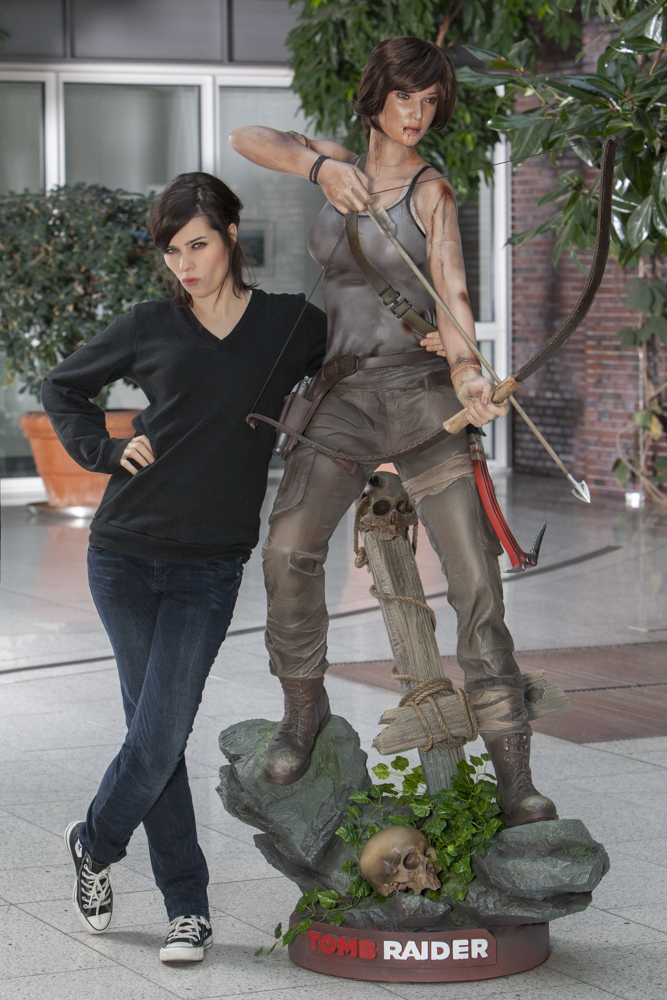Nora Tschirner spricht Lara Croft