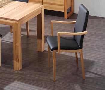 Neue Stühle der holzschmiede GmbH - ergonomisch, ökologisch, chic