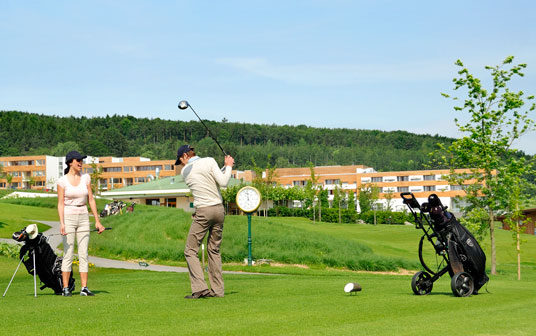 Birdie, Eagle und der Falkensteiner Golfer-Frühling in Österreich!!