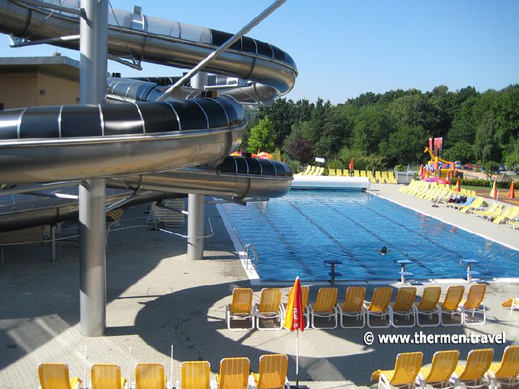 Urlaub für die ganze Familie im Therme Burgenland bequem online geplant