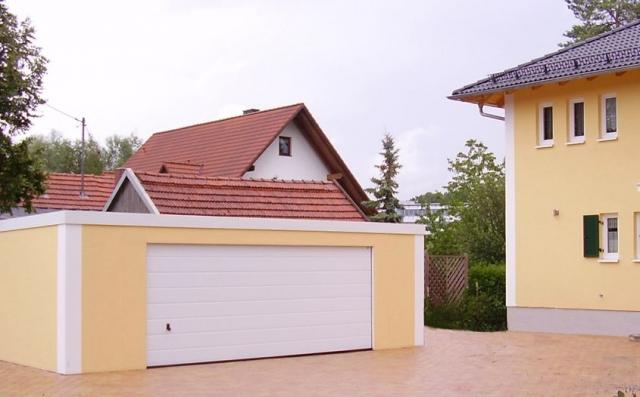 Wer baut und vermietet eine Exklusiv-Garage als Lager in Ismaning?