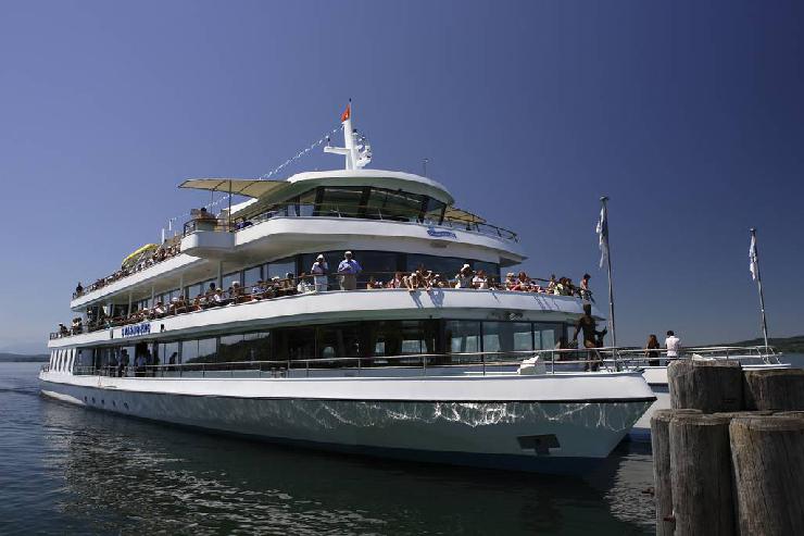 Das goldene und musikalische Traumschiff vom Starnberger See