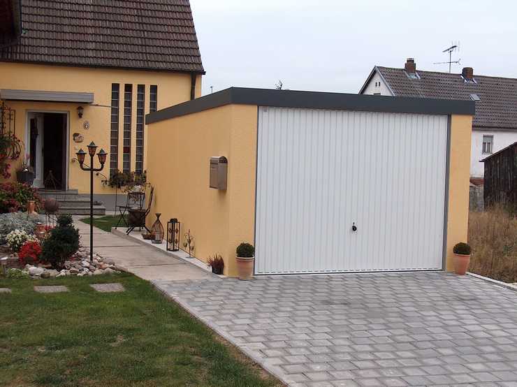 Garagenrampe.de: Haus für's Auto oder Garage für den Menschen?