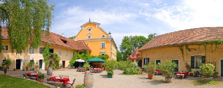 Das Schloss Gamlitz in der Steiermark