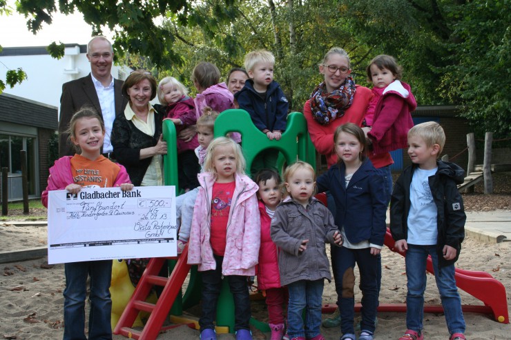 VISTA Reihenhaus GmbH spendet an drei Kerpener Kindergärten