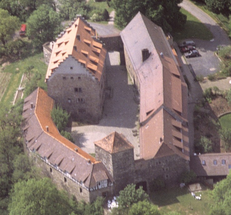 Neujahr 2014: Fürstenecker Bordunale - sieben Folk-Workshops auf BURG FÜRSTENECK